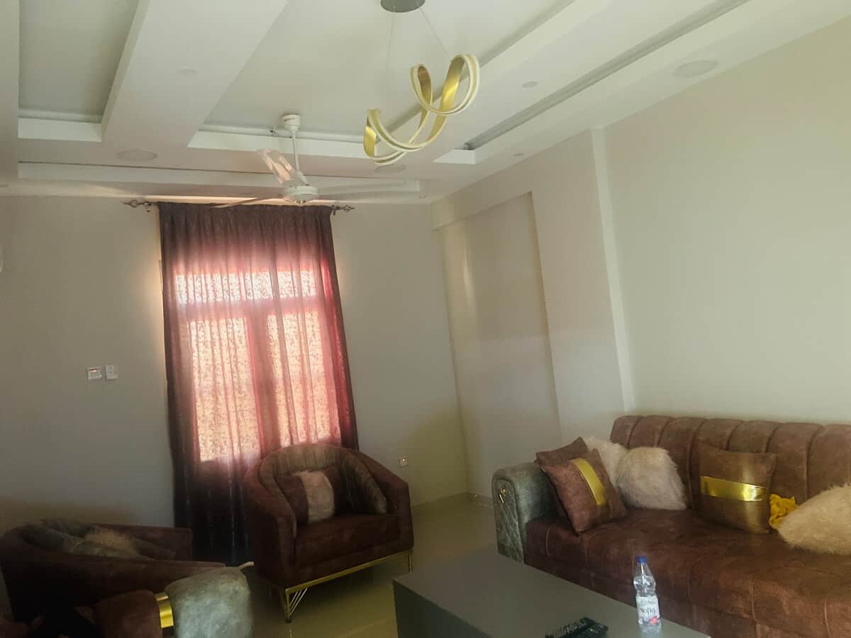 3 bedrooms apartment